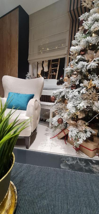 Design Apartment Platinium Spa Lux 5 Star "Havana" Completely Private Wellness & Spa Free Included Sauna & Jacuzzi & Salt Wall & Fire Place & 3D Ceilings & Business Wifi & Netflix & Keyless Code Entry & Full Smart App & Secure 2 Parking Place Ćuprija Exterior foto