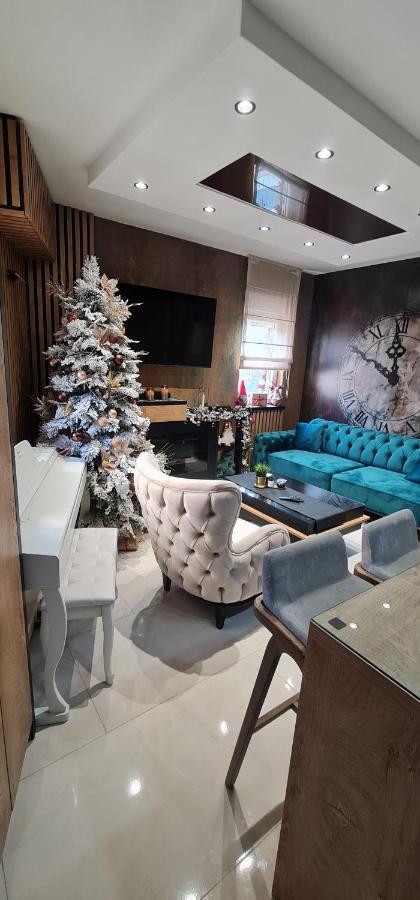 Design Apartment Platinium Spa Lux 5 Star "Havana" Completely Private Wellness & Spa Free Included Sauna & Jacuzzi & Salt Wall & Fire Place & 3D Ceilings & Business Wifi & Netflix & Keyless Code Entry & Full Smart App & Secure 2 Parking Place Ćuprija Exterior foto