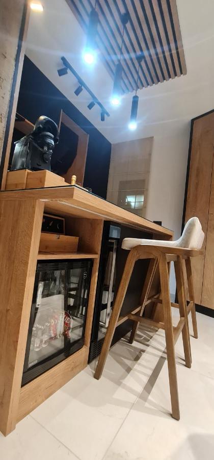 Design Apartment Platinium Spa Lux 5 Star "Havana" Completely Private Wellness & Spa Free Included Sauna & Jacuzzi & Salt Wall & Fire Place & 3D Ceilings & Business Wifi & Netflix & Keyless Code Entry & Full Smart App & Secure 2 Parking Place Ćuprija Exterior foto